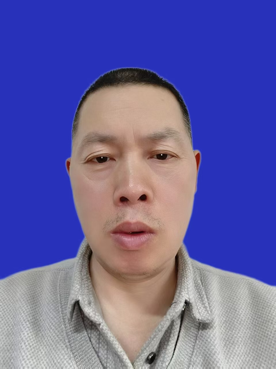 何红